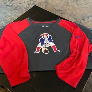 NWT New England Patriots 3/4 sleeve tee